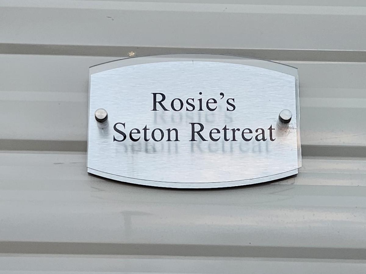 Rosie'S Seton Retreat Hotel Port Seton Bagian luar foto